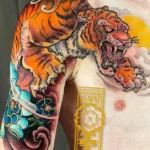 Japanese tattooing tigers in tattooing