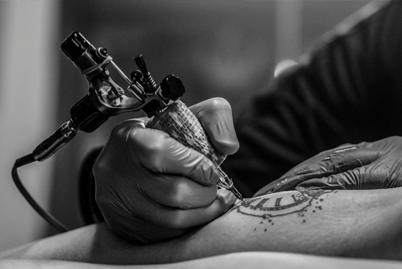 Navigating Breaks During Your Tattoo Session: A Guide to Communication and Respect
